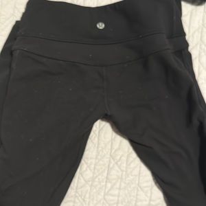 Lululemon leggings size 4